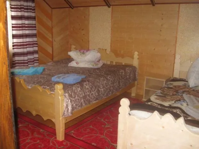 度假居 бацули